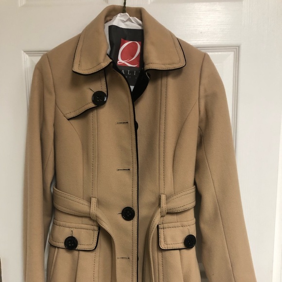 Coat - Picture 2 of 5